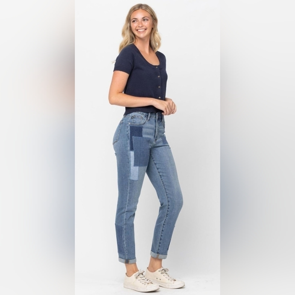 Judy Blue High Rise Medium Wash Patched Straight Leg Boyfriend Fit Jeans 7/28 - Picture 4 of 12